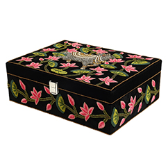 Kalire + Chooda Box | Pichwai Collection | 12" x 9" x 4" - Image 4
